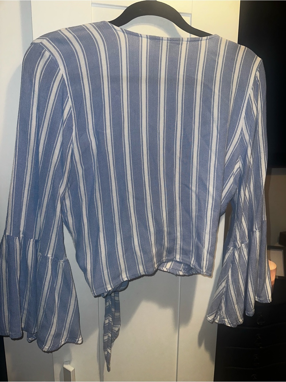 American Eagle Outfitters Striped Bell Sleeved Tie Front Top - Picture 3 of 4